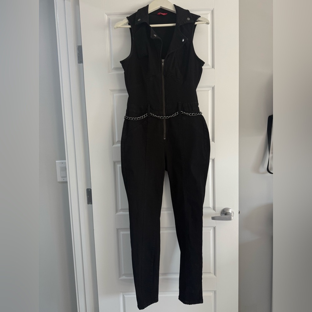 NWOT Guess Black Jean Jumpsuit Size Medium